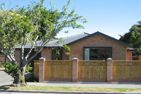 Photo of property in 4/51 Staveley Street, Avonhead, Christchurch, 8042