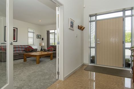 Photo of property in 88 Waterside Drive, Pyes Pa, Tauranga, 3112