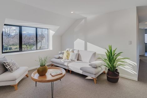 Photo of property in 170c Beacon Point Road, Wanaka, 9305