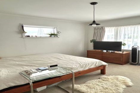 Photo of property in 73 Oakdale Road, Mount Roskill, Auckland, 1041