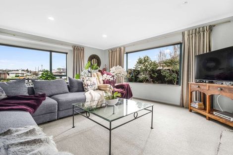 Photo of property in 7 Belgrove Drive, Waipukurau, 4200