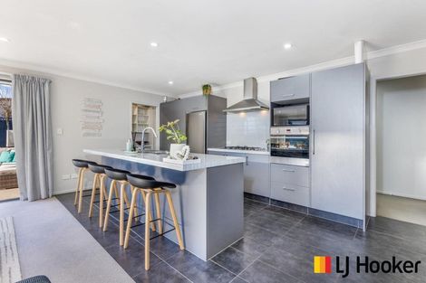 Photo of property in 36 Sunningdale Street, Wattle Downs, Auckland, 2103