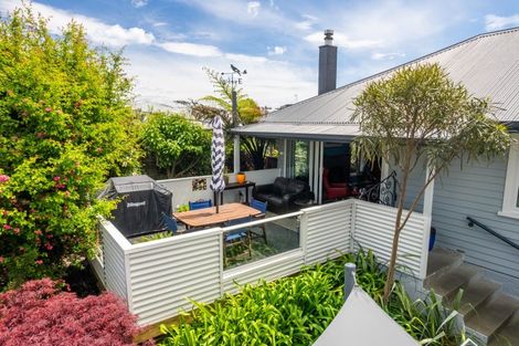 Photo of property in 118 Parkers Road, Tahunanui, Nelson, 7011