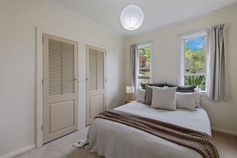 Photo of property in 223 Centaurus Road, Saint Martins, Christchurch, 8022