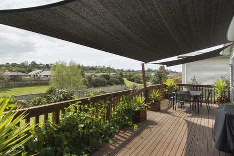 Photo of property in 88 Waterside Drive, Pyes Pa, Tauranga, 3112