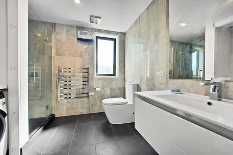 Photo of property in 4/275 Kilmore Street, Christchurch Central, Christchurch, 8011