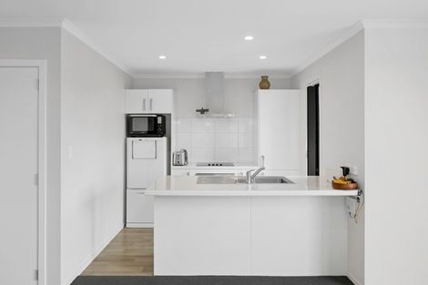 Photo of property in 4 Hayden Way, Welcome Bay, Tauranga, 3112