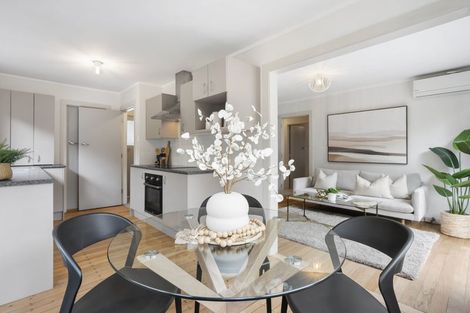 Photo of property in 1/12 Craigbank Avenue, New Lynn, Auckland, 0600