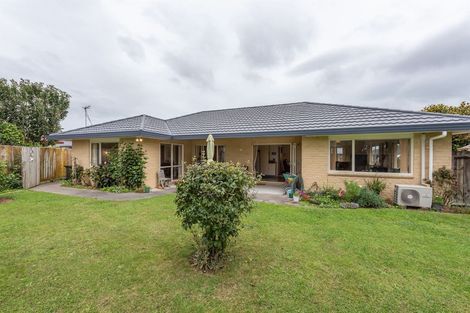 Photo of property in 11 Tainui Street, Levin, 5510