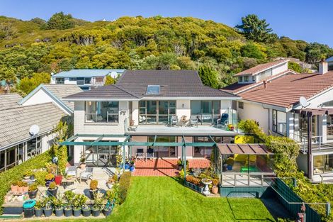 Photo of property in 36 Leeward Drive, Whitby, Porirua, 5024