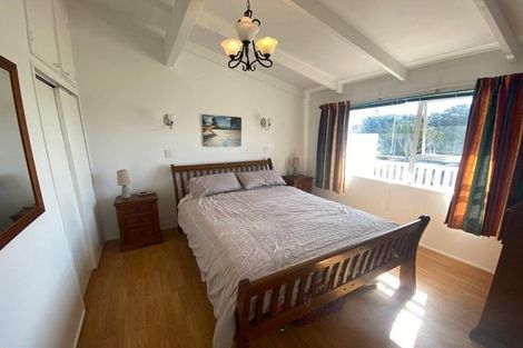 Photo of property in 104 Field Way, Waikanae Beach, Waikanae, 5036