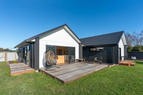 Photo of property in 17c Madison Street, Carterton, 5713