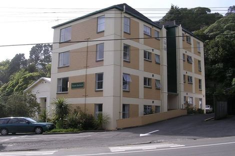 Photo of property in 2/161 Glenmore Street, Kelburn, Wellington, 6012