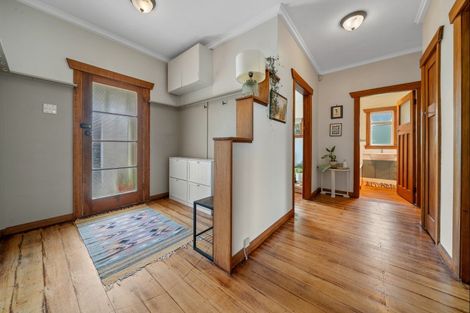 Photo of property in 180 Brooklands Road, Vogeltown, New Plymouth, 4310