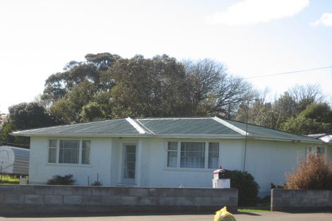 Photo of property in 15 Station Road, Marton, 4710