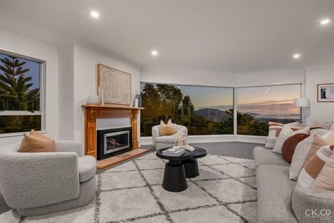 Photo of property in 30 Mossburn Grove, Kelson, Lower Hutt, 5010
