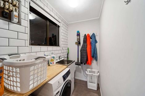 Photo of property in 6 Matai Place, Balclutha, 9230