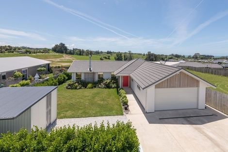 Photo of property in 93 Mapua Drive, Mapua, 7005