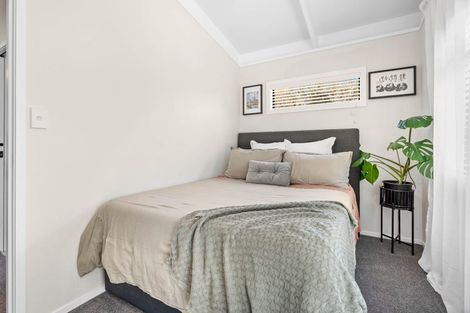 Photo of property in 2/324 Beach Road, Onerahi, Whangarei, 0110