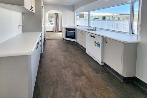 Photo of property in 147 Westminster Avenue, Tamatea, Napier, 4112