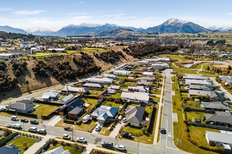 Photo of property in 14 Quail Street, Albert Town, Wanaka, 9305
