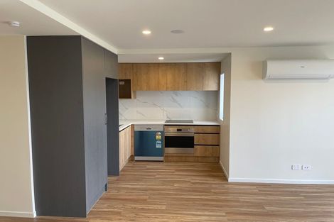 Photo of property in 1/5g Dishys Road, Flat Bush, Auckland, 2019