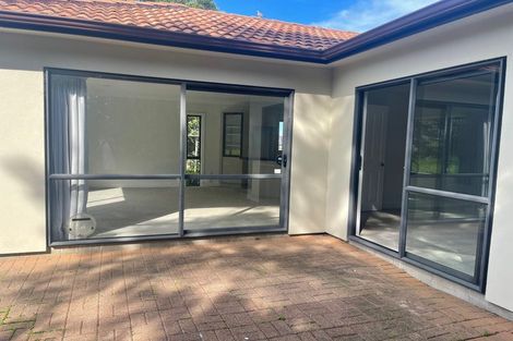 Photo of property in 29 Manu Place, Pinehill, Auckland, 0632