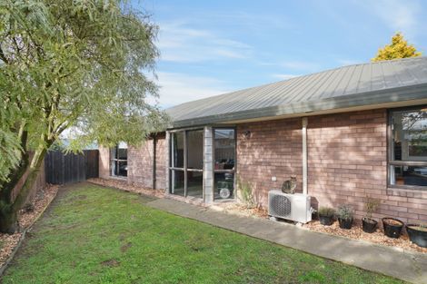 Photo of property in 27a Trafford Street, Harewood, Christchurch, 8051