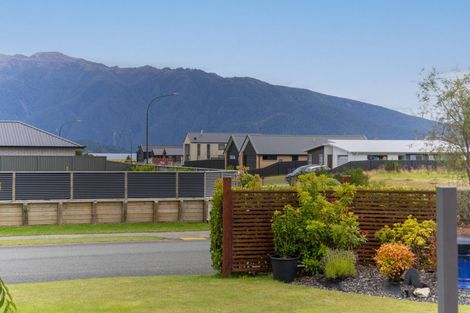 Photo of property in 9 Hidden Lakes Avenue, Te Anau, 9600