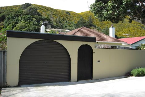 Photo of property in 75 Wyndrum Avenue, Waterloo, Lower Hutt, 5011