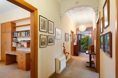 Photo of property in 17 Brownville Crescent, Maori Hill, Dunedin, 9010