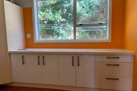 Photo of property in 75 Todman Street, Brooklyn, Wellington, 6021