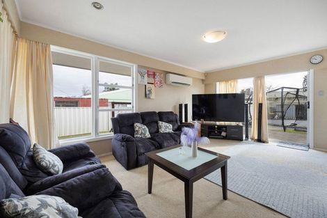 Photo of property in 94 Thornton Road, Cambridge, 3434