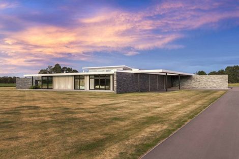 Photo of property in 400 Pound Road, Yaldhurst, Christchurch, 7676