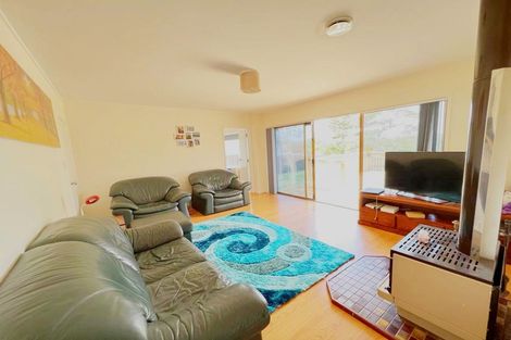 Photo of property in 5 Serrita Avenue, Sunnyhills, Auckland, 2010