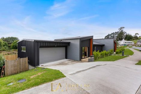 Photo of property in 33 Pukemarino Road, Waimauku, 0812