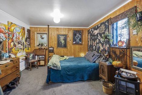 Photo of property in 96 Bridge Street, Eltham, 4322