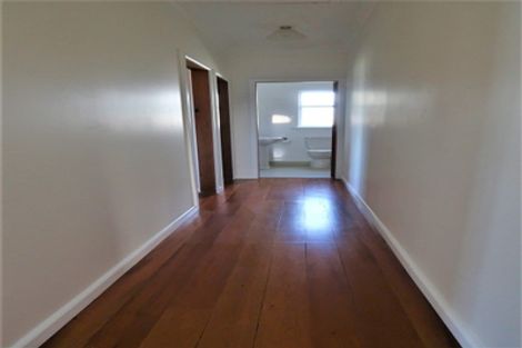 Photo of property in 168 The Ridgeway, Mornington, Wellington, 6021