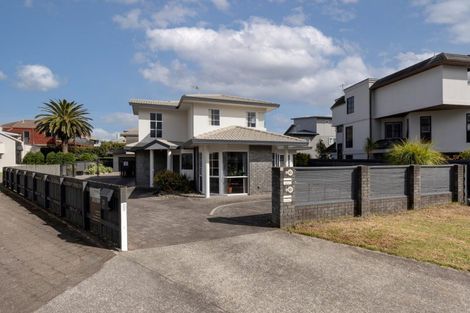 Photo of property in 23a Sunbrae Grove, Mount Maunganui, 3116