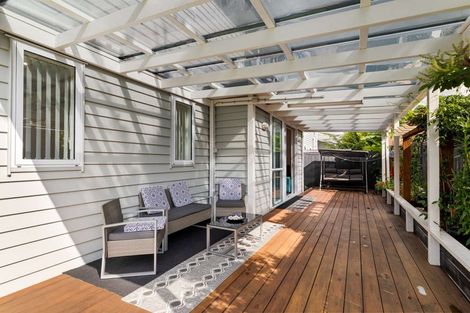 Photo of property in 9 Hihi Avenue, Takanini, 2112