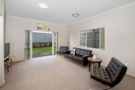 Photo of property in 34 Mulvaney Crescent, Henderson, Auckland, 0612