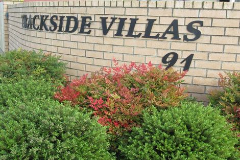 Photo of property in Trackside Villas, 91/2 Mako Mako Road, Levin, 5510