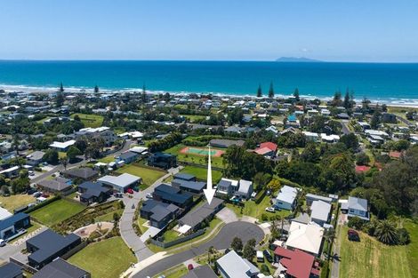 Photo of property in 7 Seafoam Place, Waihi Beach, 3611