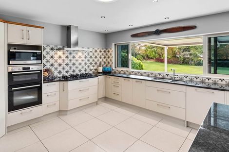 Photo of property in 158 Raumati Road, Raumati Beach, Paraparaumu, 5032