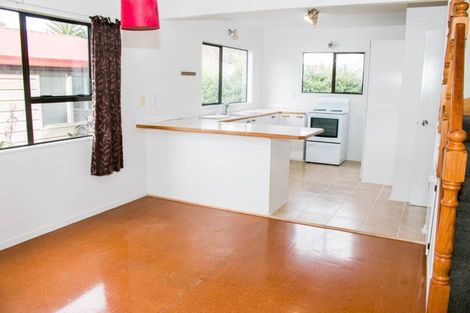 Photo of property in 57a Kelvin Road, Papakura, 2110