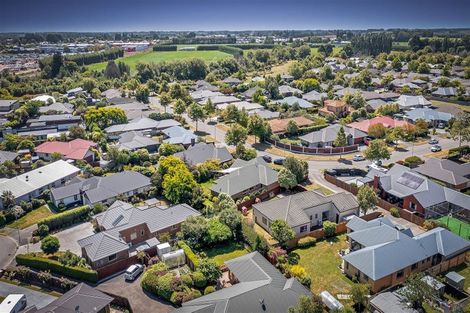 Photo of property in 65 Coolspring Way, Redwood, Christchurch, 8051