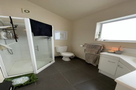Photo of property in 11 Coronation Street, Belmont, Auckland, 0622