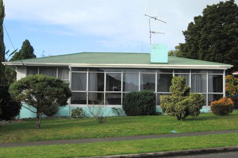 Photo of property in 5 Tuatara Drive, Te Kamo, Whangarei, 0112