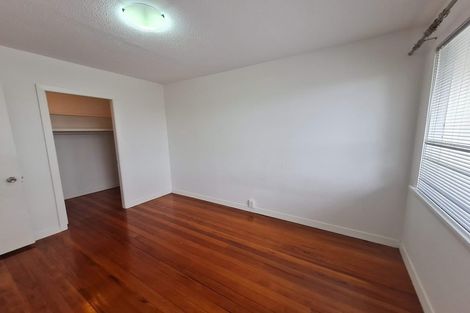 Photo of property in 3/58 Office Road, Merivale, Christchurch, 8014