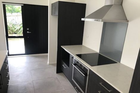 Photo of property in 2 Torrie Way, Pukekohe, 2120